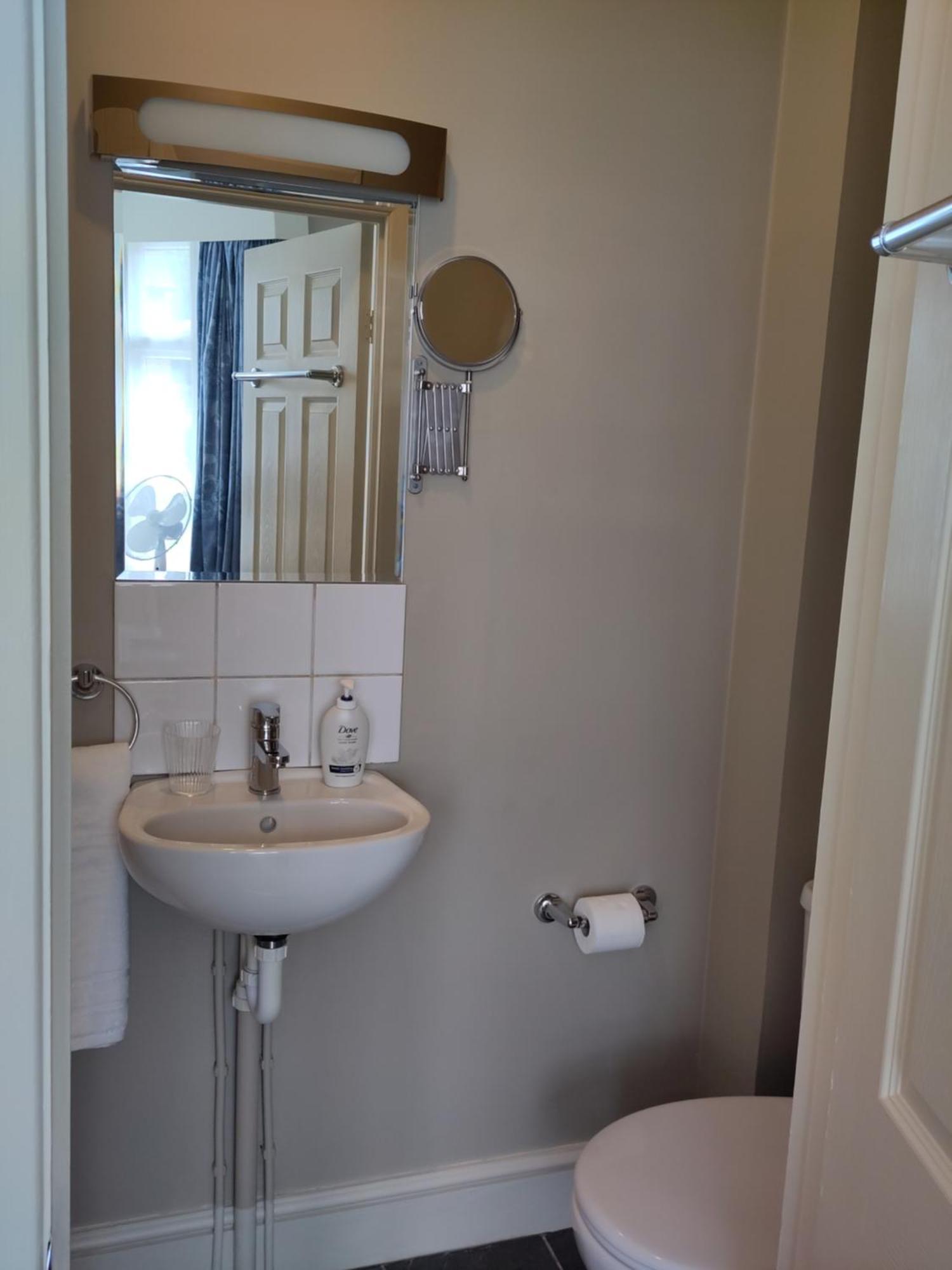Amherst Guesthouse ريدينج المظهر الخارجي الصورة