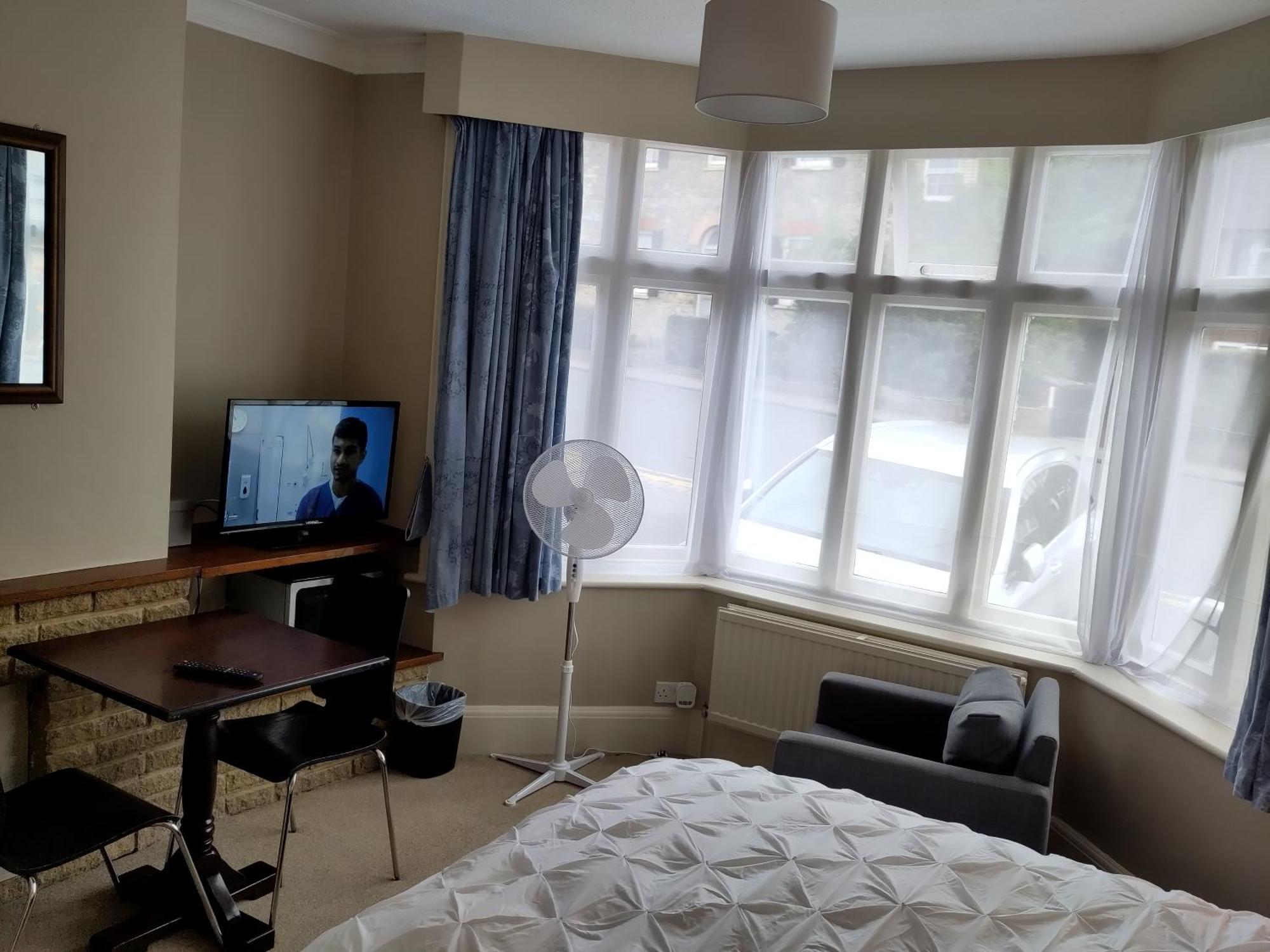 Amherst Guesthouse ريدينج المظهر الخارجي الصورة