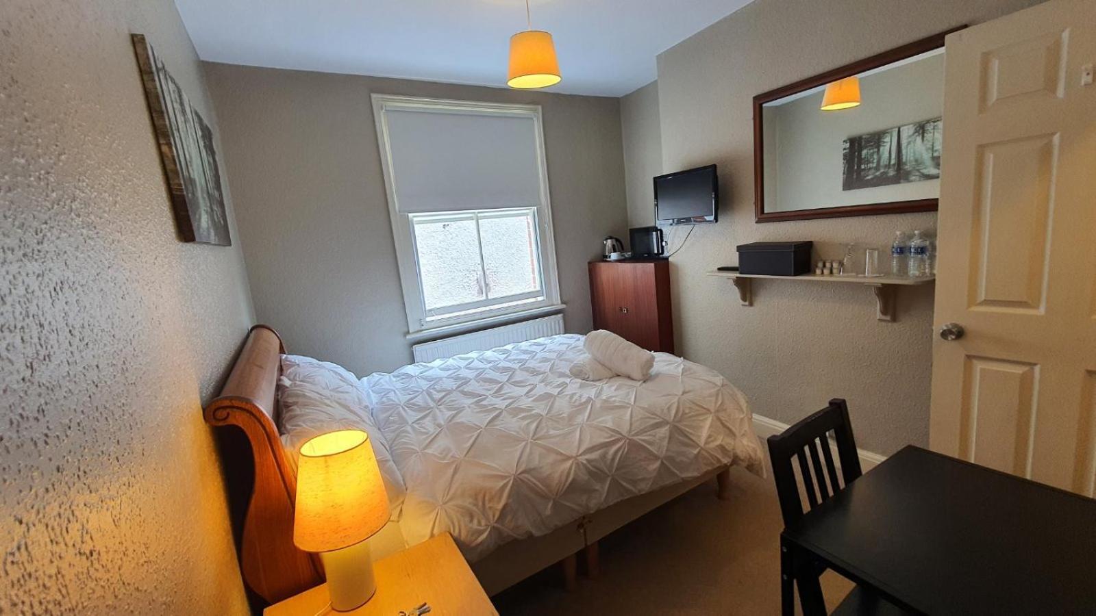 Amherst Guesthouse ريدينج المظهر الخارجي الصورة