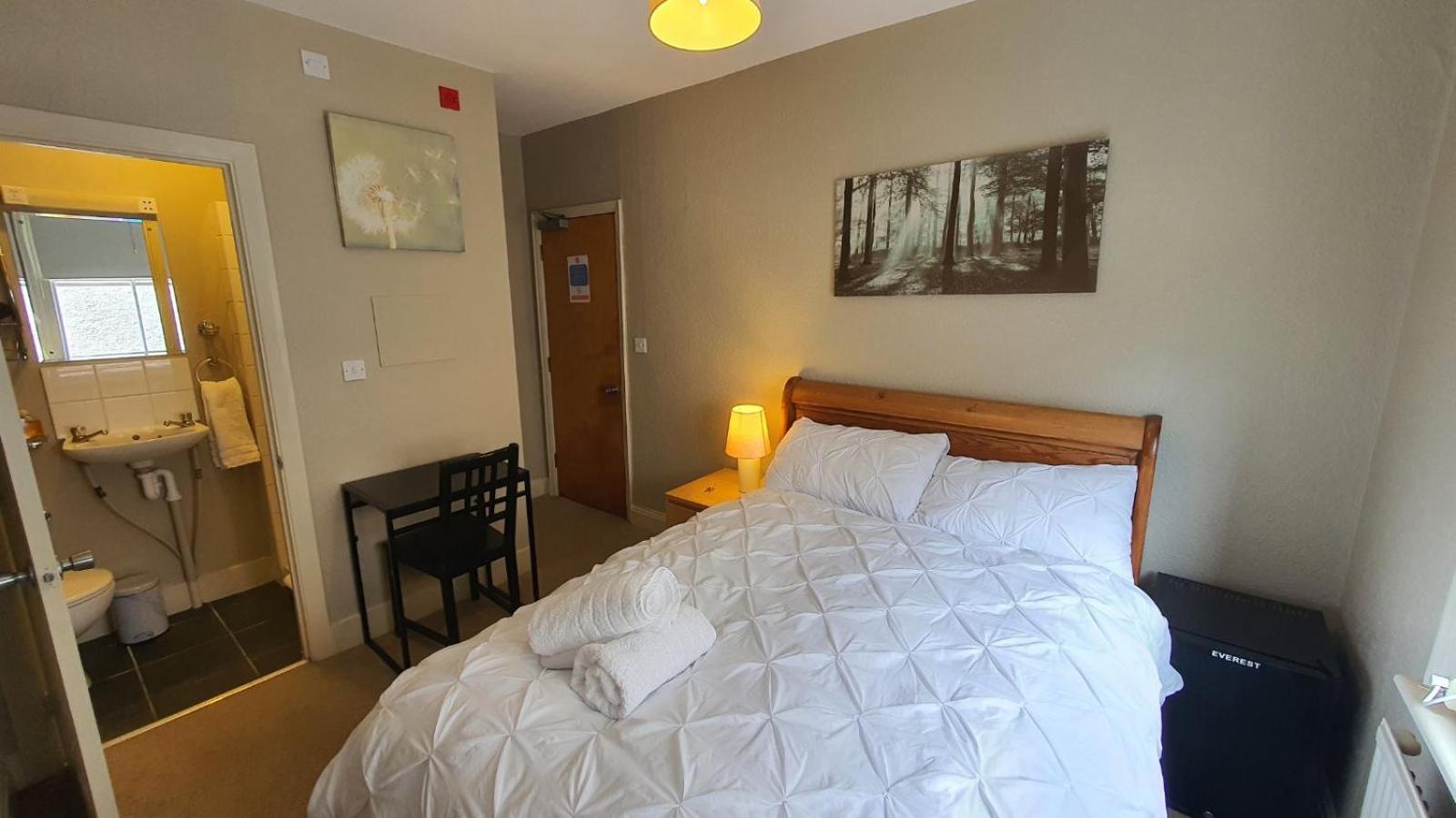 Amherst Guesthouse ريدينج المظهر الخارجي الصورة